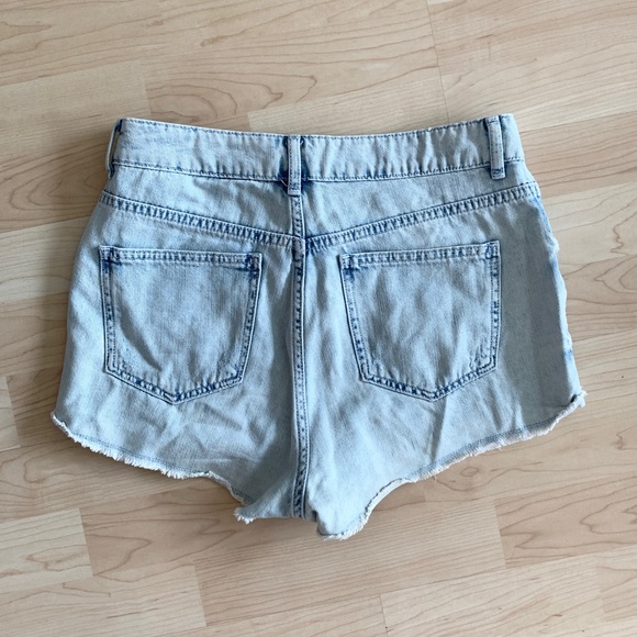 Topshop High Rise Hallie Denim Short - Picture 10 of 12